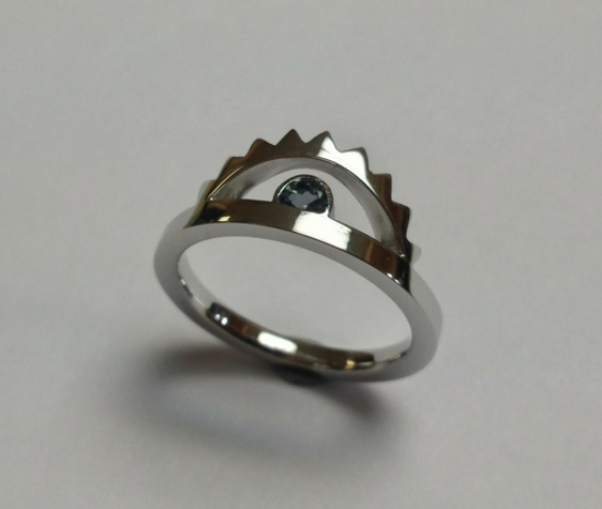 18ct. White gold & blue topaz engagement ring
